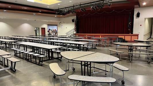 Stoller Middle School Cafeteria in Portland