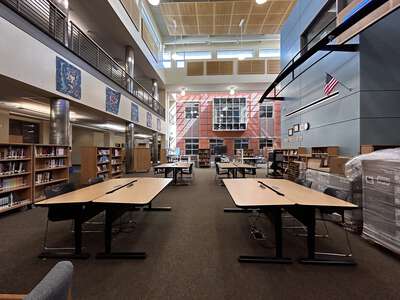 Wilsonville High School Media Center in Wilsonville 2