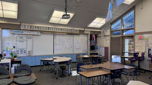 Greentree Elementary School Room G5 - Classroom in Irvine