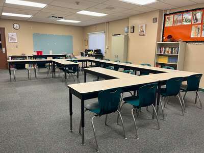 Twin Oaks High School Classroom Standard in San Marcos