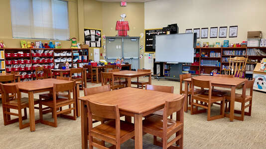 Southmayd Elementary Library in Houston