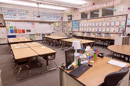 Franklin Elementary School Classroom Standard in Anaheim