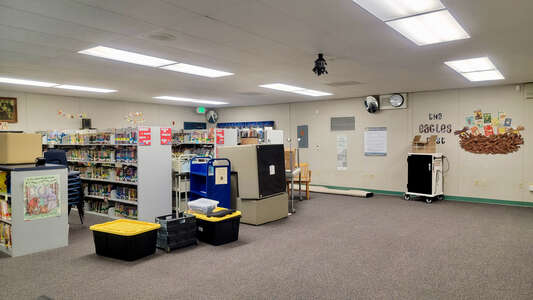 Pinkham Elementary School Library in Visalia