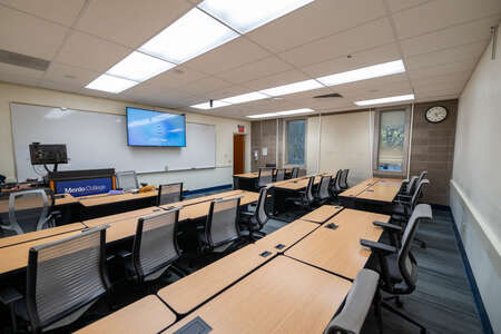 Menlo College Brawner Room 150 - 442 - Classroom in Atherton 2