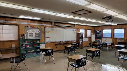 Grove Park Elementary School Classroom Standard in Orange Park