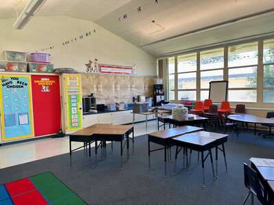 Gibson Elementary School Classroom Standard in Fresno