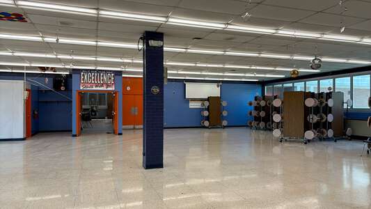 John Q. Adams Middle School Cafeteria in Metairie 3