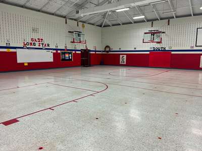 Lone Star Elementary School Gym in Fort Worth