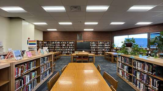 Wichita East High School Library in Wichita 2