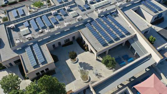 Plaza Vista School (K-8) Quad in Irvine