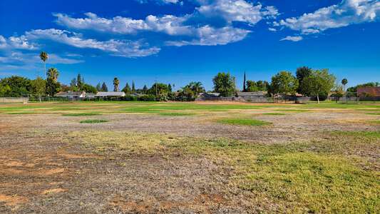 Golden Empire Elementary School Field - Baseball Northeast in Sacramento