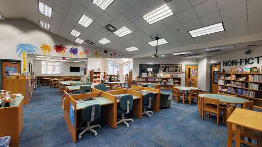 Brentwood Elementary School Library in Pensacola