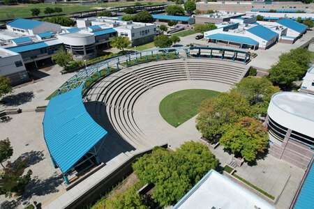 Deer Valley High School Amphitheater in Antioch 3