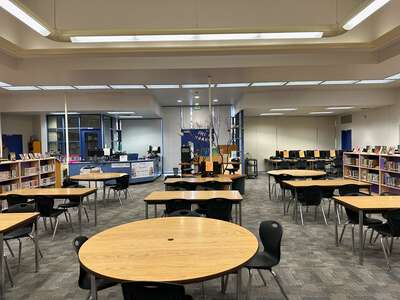 Samuel Jackman Middle School Library in Sacramento 2