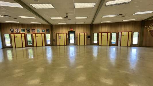 Family School Cafeteria in Eugene