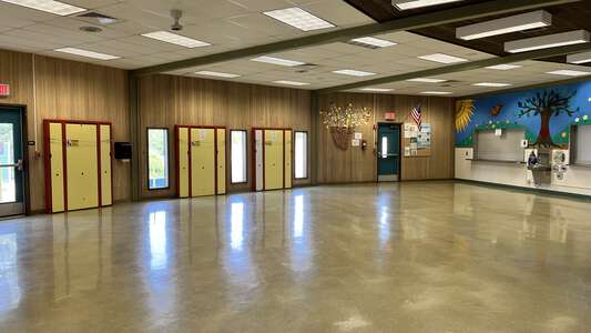 Family School Cafeteria in Eugene