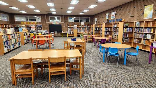 Sarah Moore Greene Magnet Academy Library in Knoxville