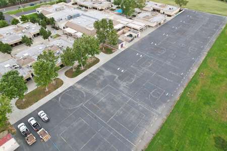 Aliso Viejo Middle School Outdoor Basketball Courts in Aliso Viejo