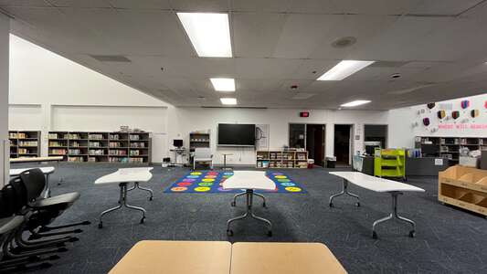 W. H. Wilson Elementary School Library - WES in Coppell
