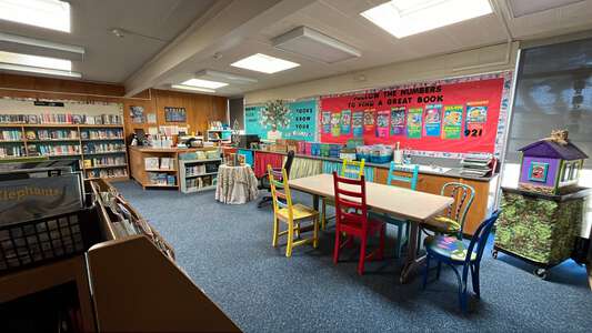 Marina Vista Elementary Library in Marina