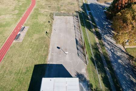William Monnig Middle School Outdoor Basketball Courts in Fort Worth