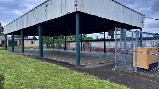 Scott K-5 School Outdoor Basketball Courts in Portland