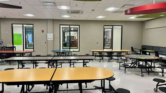 Clearview Elementary School Cafeteria in LaGrange