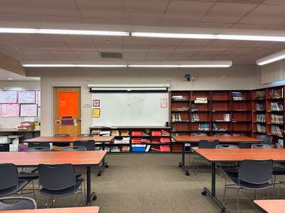Fairwood Explorer Elementary School Library in Sunnyvale