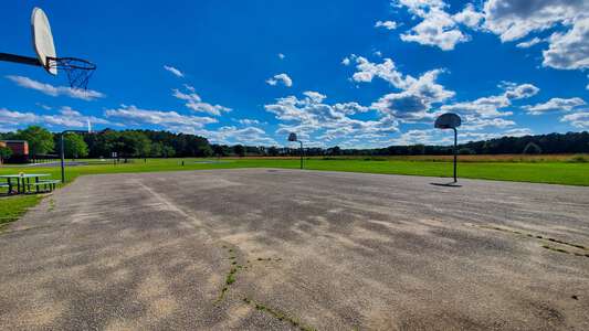 Moncks Corner Elementary School Outdoor Basketball Courts in Moncks Corner 2