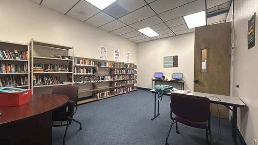STARS Accelerated High School Library in Granbury 2