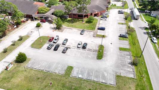 Pinedale Elementary School Parking Lot - Front (3 hr min) in Jacksonville