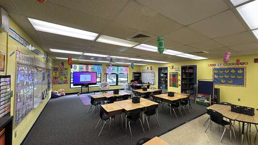 Moton Elementary School Classroom Standard in Brooksville 3