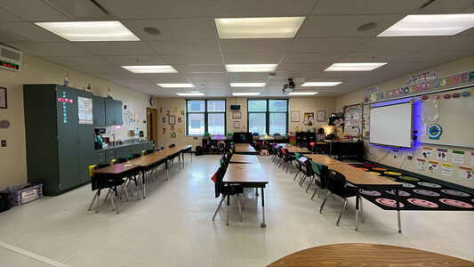Chain of Lakes Elementary School Classroom Standard in Winter Haven 3