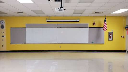 Mary Giella Elementary School Classroom Standard in Spring Hill 4
