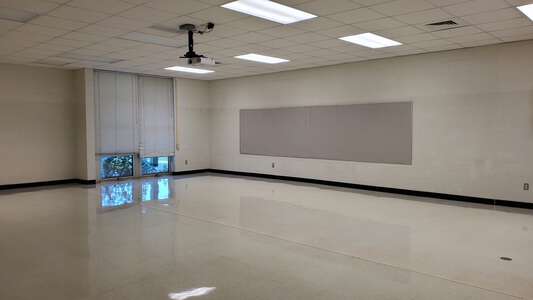 Mary Giella Elementary School Classroom Standard in Spring Hill 3