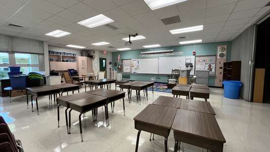 Mary Giella Elementary School Classroom Standard in Spring Hill 2