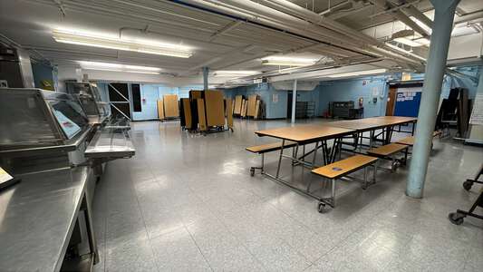 Nixon - William P. Nixon Elementary School Lunch Room - Main in Chicago 4
