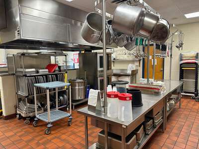 Hampshire Unit School Kitchen in Hampshire