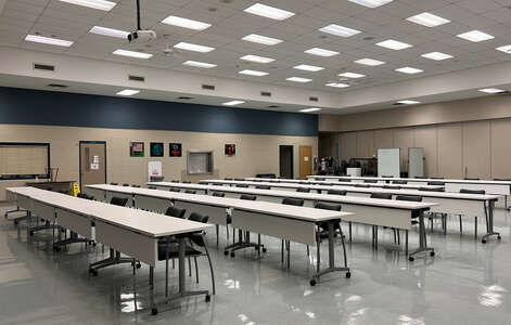 Metz Elementary School Cafeteria (cap: 64) in Austin