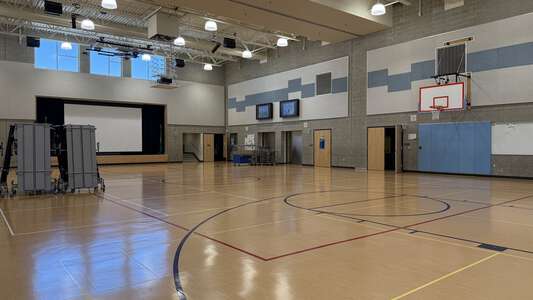 Mirror Lake Elementary School Multi Purpose Room in Federal Way