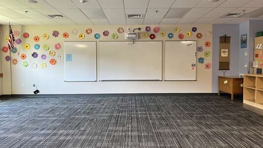 Yujin Gakuen Japanese Immersion Classroom Standard in Eugene