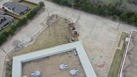 Achziger Elementary School Parking Lot - Staff in Mesquite