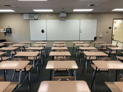 Elizabeth Pinkerton Middle School Classroom Standard in Elk Grove 2