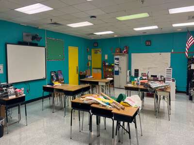 Pine Lake Elementary School Classroom Standard in Miami 3