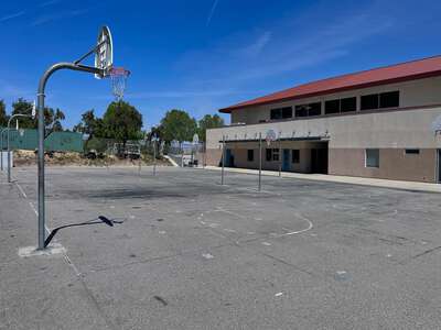 Luiseno School Outdoor Basketball Courts in Corona