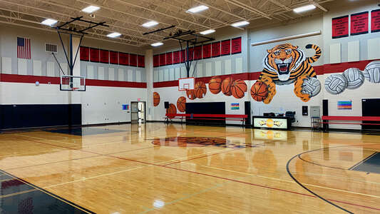 San Jacinto Intermediate Gym A in Pasadena