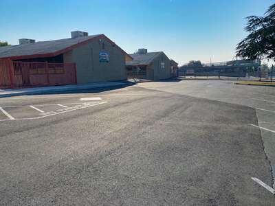 College Heights Elementary Parking Lot - Front in Bakersfield