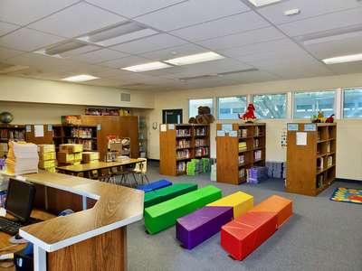 Hemmerling Elementary Library (Room 10) in Banning