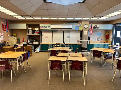 Las Flores K-8 School Classroom Standard in Rancho Santa Margarita