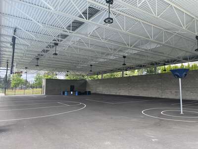 William Walker Elementary School Covered Outdoor Area in Beaverton 4